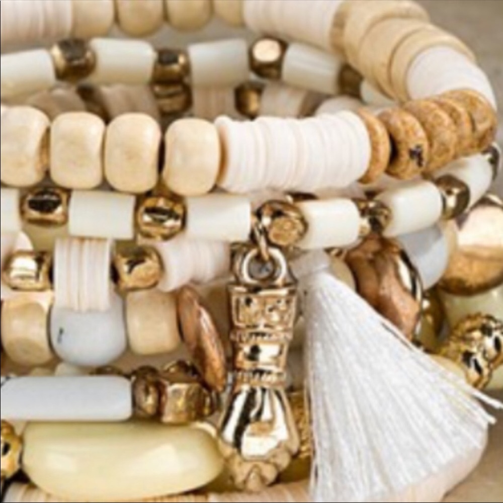 ✅ Multilayered Stretch Bracelet - Picture 2 of 8